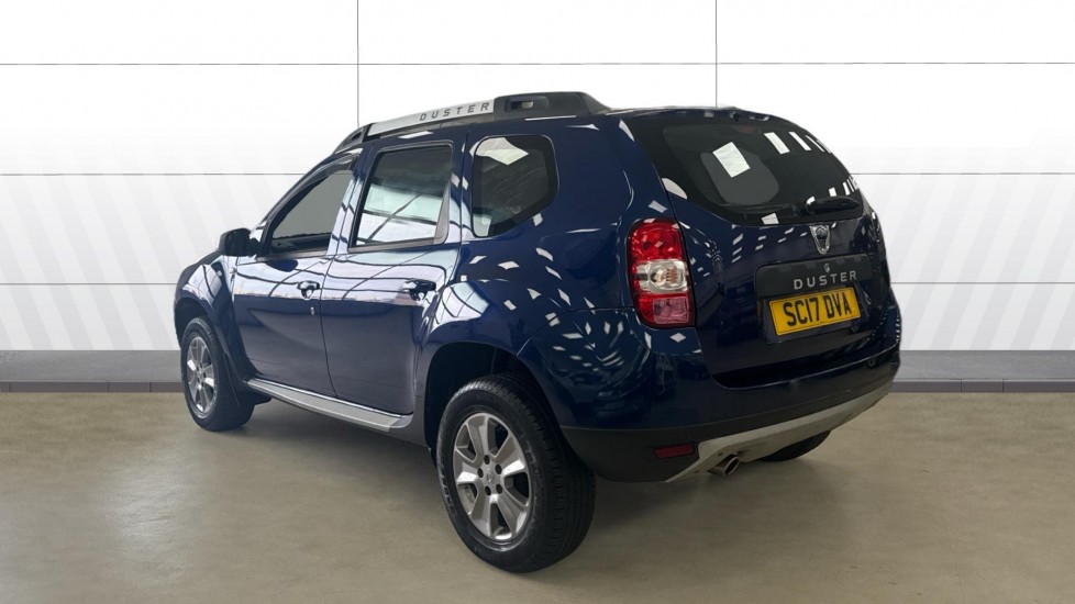Dacia Duster 1.2 TCe 125 Laureate 5dr Petrol Estate - Image 2
