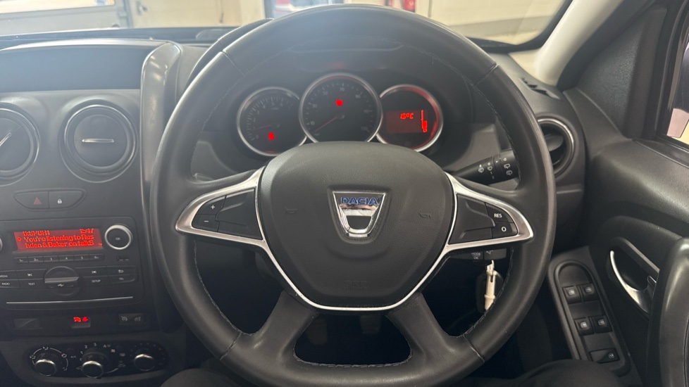 Dacia Duster 1.2 TCe 125 Laureate 5dr Petrol Estate - Image 21