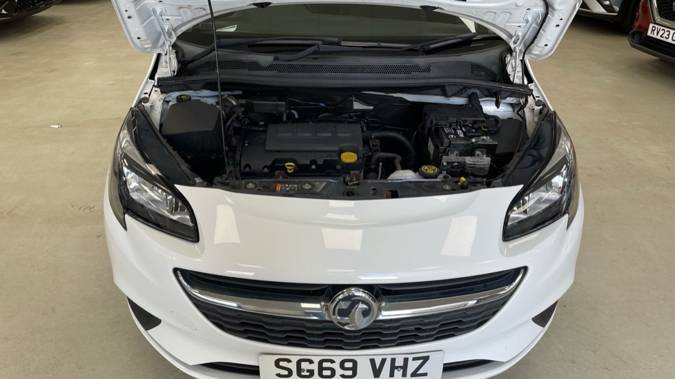 Vauxhall Corsa 1.4 [75] Energy 3dr [AC] Petrol Hatchback - Image 8