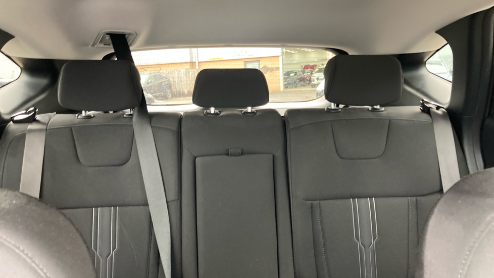 Hyundai TUCSON 1.6 TGDi Premium 5dr 2WD Petrol Estate - Image 15