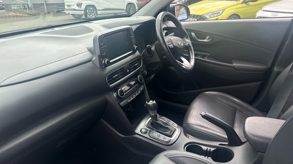 Hyundai KONA 1.6T GDi Blue Drive Premium GT 5dr 4WD DCT Petrol Hatchback - Image 9