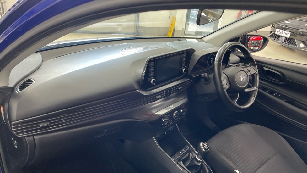 Hyundai i20 1.0T GDi 48V MHD SE Connect 5dr Petrol Hatchback - Image 9