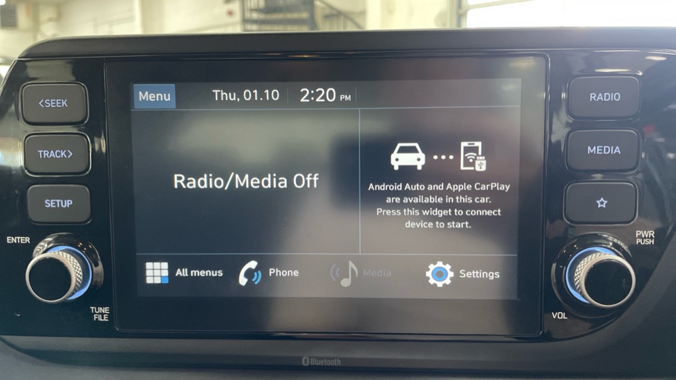 Hyundai i20 1.0T GDi 48V MHD SE Connect 5dr Petrol Hatchback - Image 12