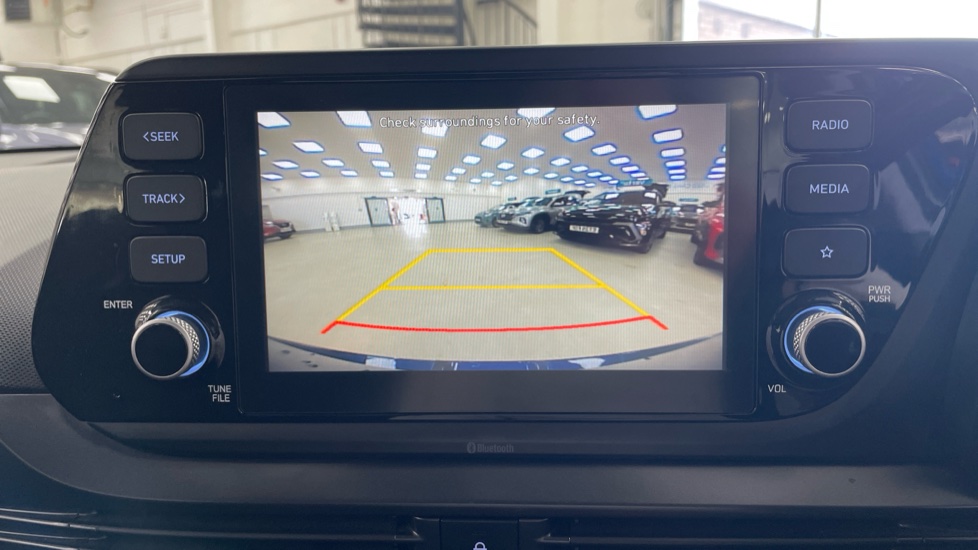Hyundai i20 1.0T GDi 48V MHD SE Connect 5dr Petrol Hatchback - Image 25