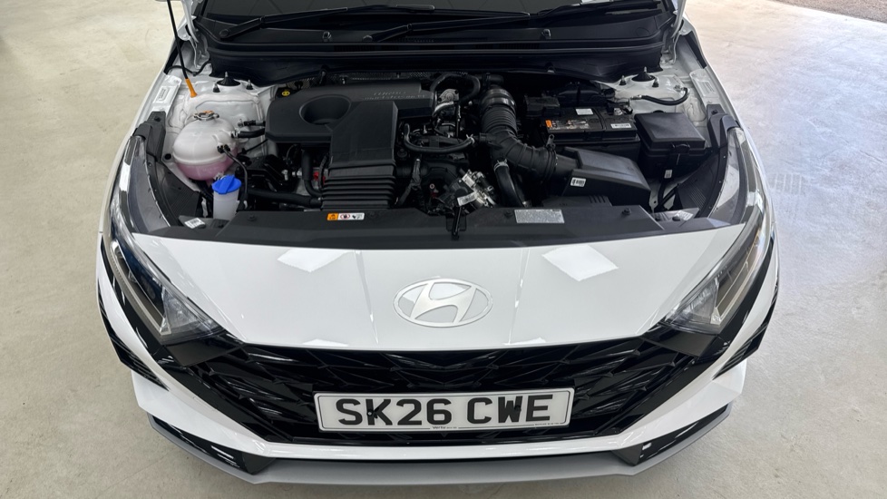 Hyundai i20 1.0T GDi 90 Black Line 5dr Petrol Hatchback - Image 8