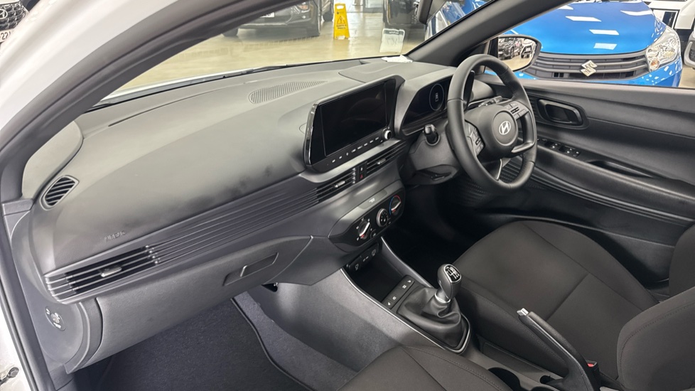 Hyundai i20 1.0T GDi 90 Black Line 5dr Petrol Hatchback - Image 9