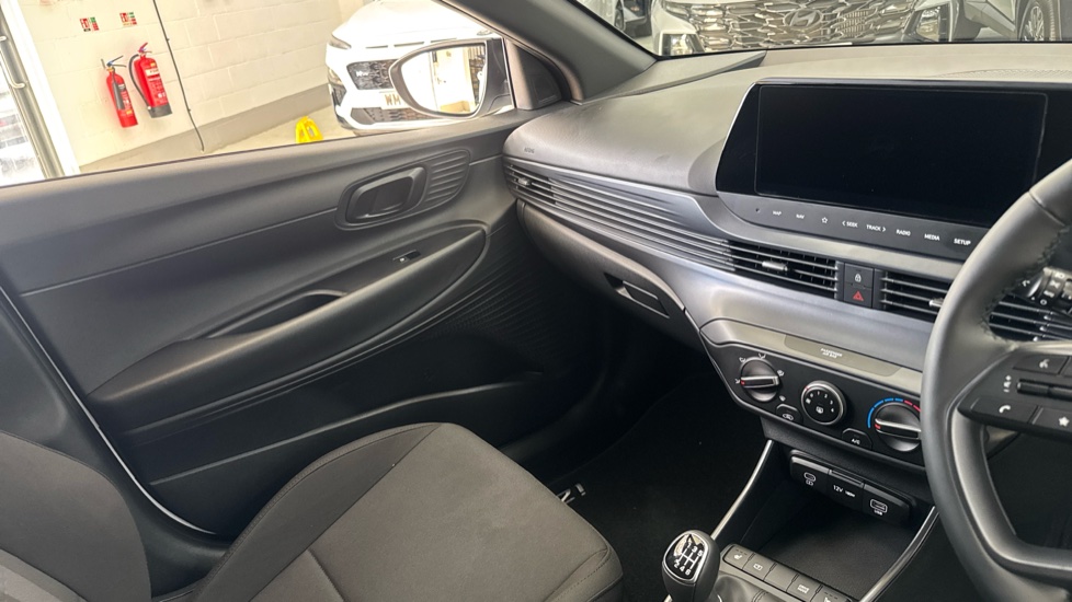 Hyundai i20 1.0T GDi 90 Black Line 5dr Petrol Hatchback - Image 14