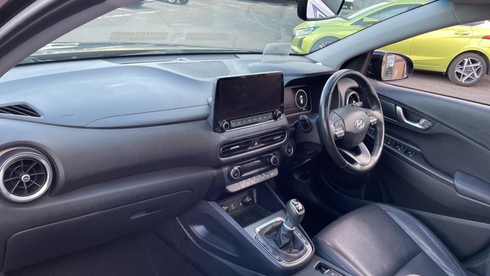 Hyundai KONA 1.0 TGDi 48V MHEV Ultimate 5dr Petrol Hatchback - Image 9