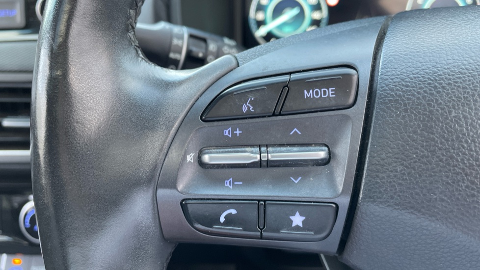 Hyundai KONA 1.0 TGDi 48V MHEV Ultimate 5dr Petrol Hatchback - Image 21