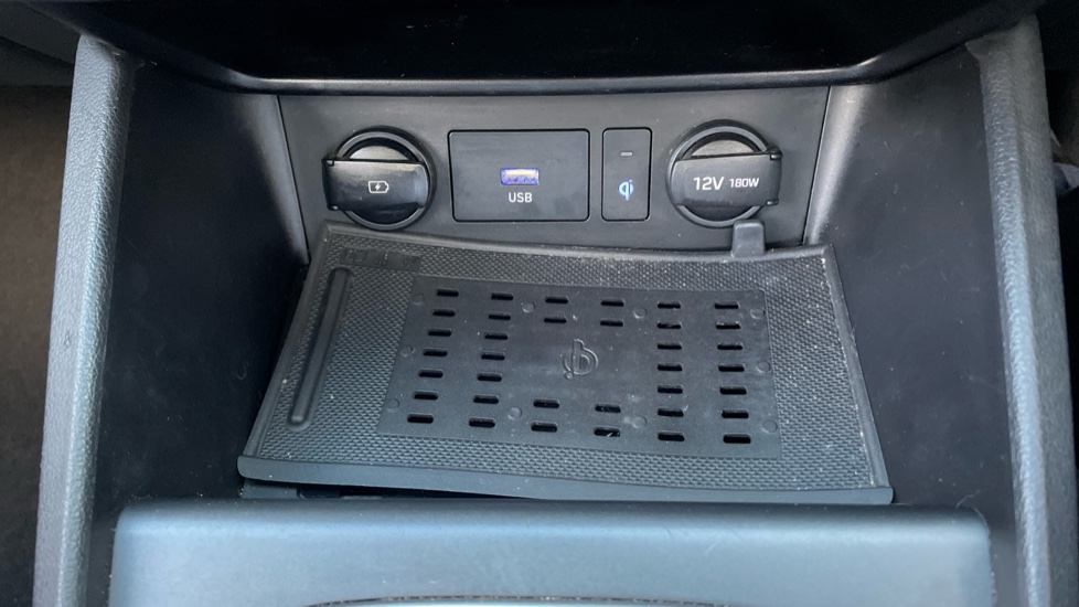 Hyundai KONA 1.0 TGDi 48V MHEV Ultimate 5dr Petrol Hatchback - Image 27
