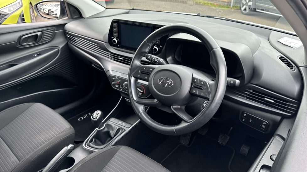 Hyundai i20 1.0T GDi 48V MHD SE Connect 5dr Petrol Hatchback - Image 11
