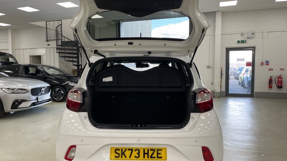 Hyundai i10 1.0 T-GDi N Line 5dr Petrol Hatchback - Image 4