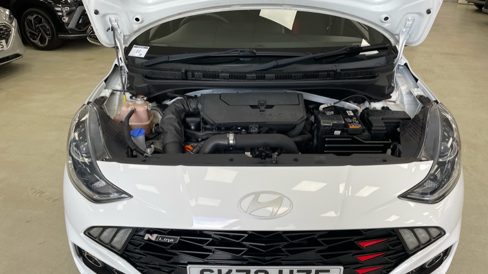 Hyundai i10 1.0 T-GDi N Line 5dr Petrol Hatchback - Image 8