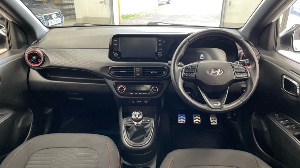 Hyundai i10 1.0 T-GDi N Line 5dr Petrol Hatchback - Image 10
