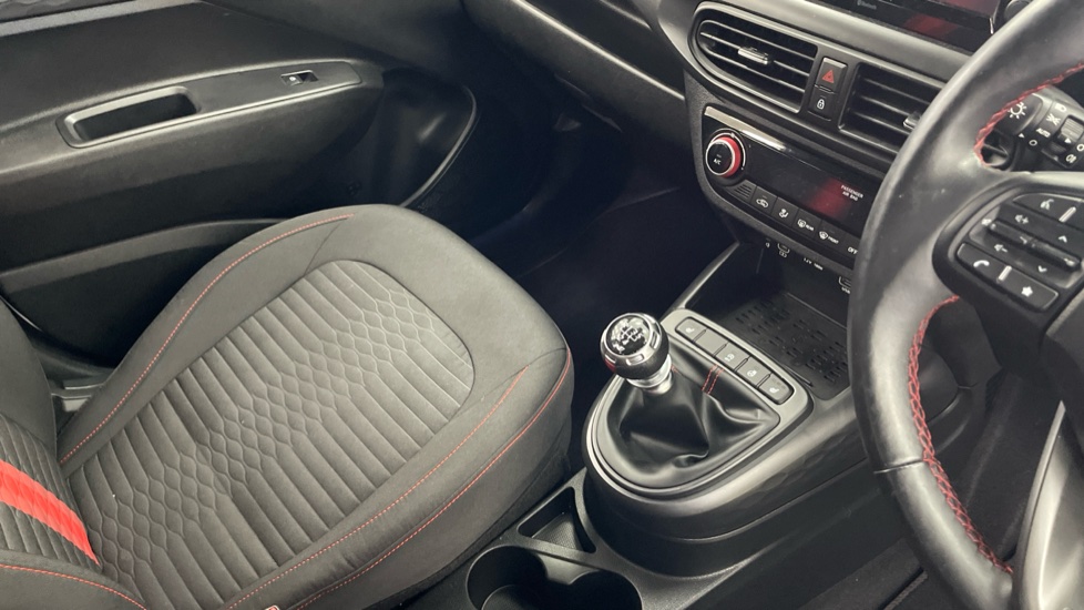 Hyundai i10 1.0 T-GDi N Line 5dr Petrol Hatchback - Image 14