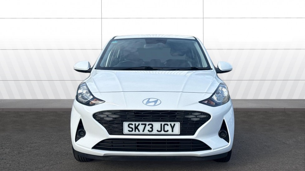 Hyundai i10 1.2 Advance 5dr Petrol Hatchback - Image 3