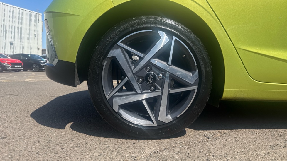 Hyundai i20 1.0T GDi Premium 5dr Petrol Hatchback - Image 7