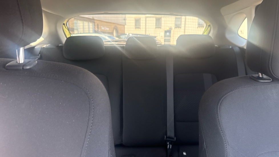 Hyundai i20 1.0T GDi Premium 5dr Petrol Hatchback - Image 15
