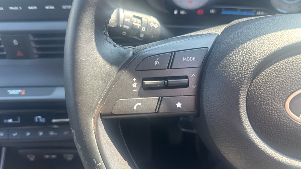 Hyundai i20 1.0T GDi Premium 5dr Petrol Hatchback - Image 24
