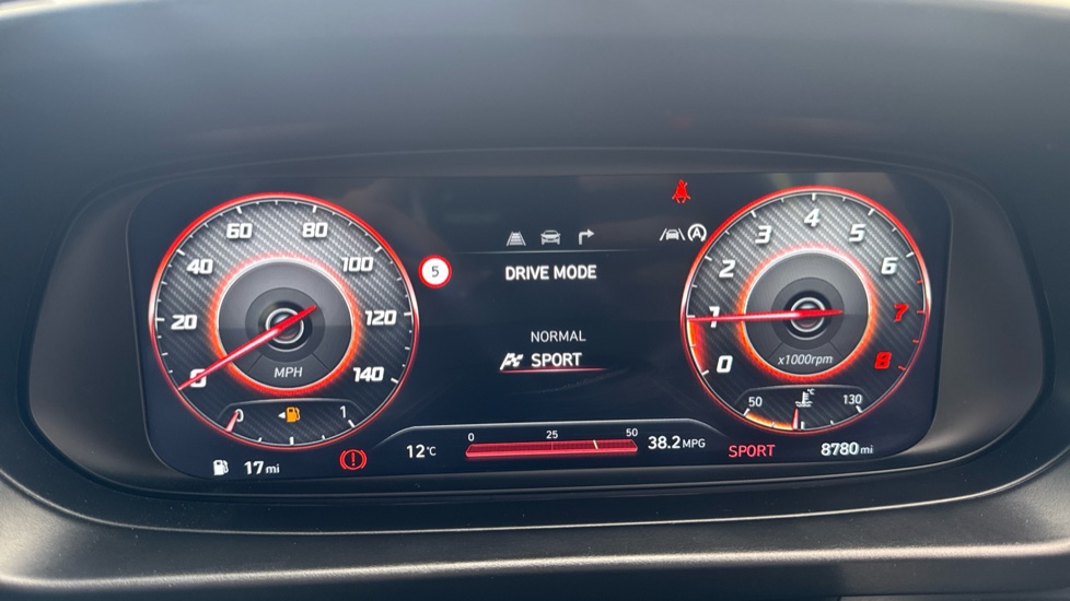 Hyundai i20 1.0T GDi Premium 5dr Petrol Hatchback - Image 38