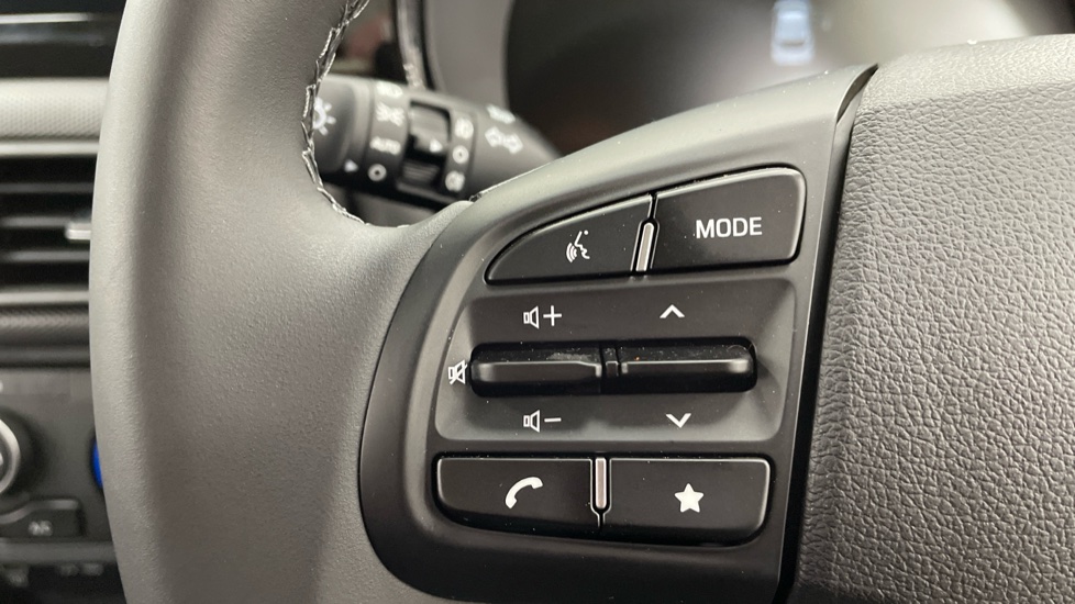Hyundai i10 1.0 [63] Advance 5dr Auto [Nav] Petrol Hatchback - Image 21
