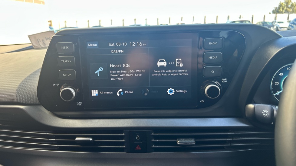 Hyundai i20 1.0T GDi 48V MHD SE Connect 5dr DCT Petrol Hatchback - Image 12