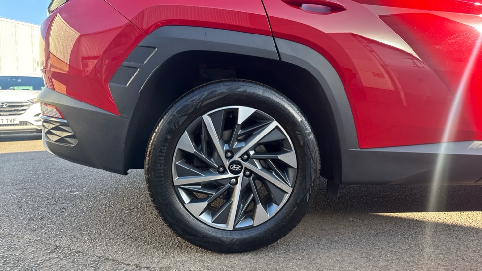 Hyundai TUCSON 1.6 TGDi Premium 5dr 2WD Petrol Estate - Image 7