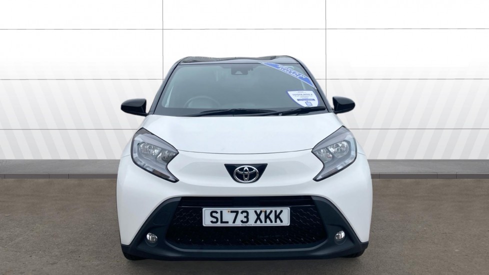 Toyota Aygo X 1.0 VVT-i Edge 5dr Petrol Hatchback - Image 3