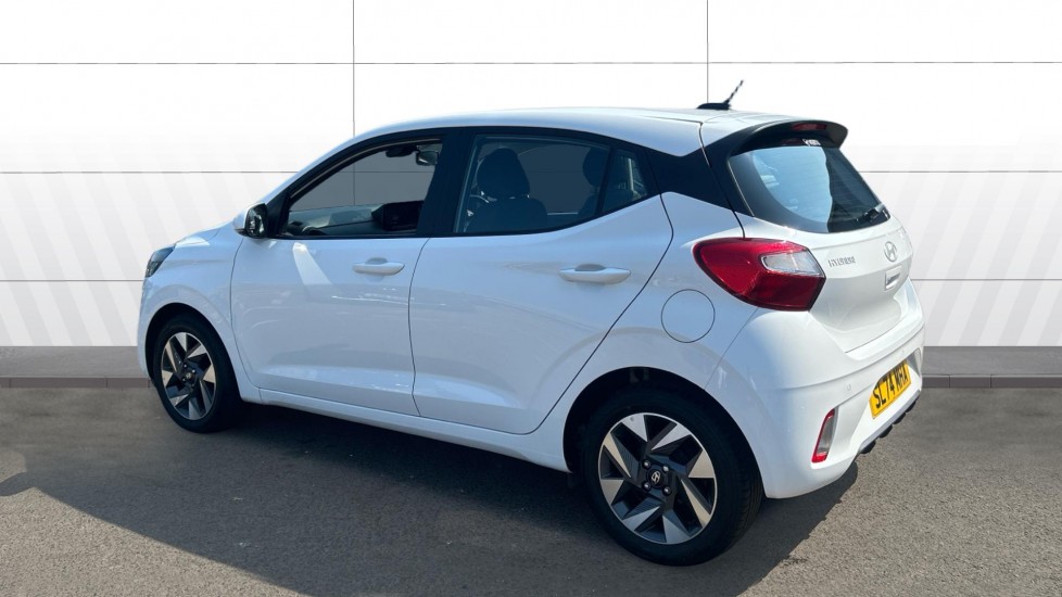 Hyundai i10 1.0 [63] Advance 5dr [Nav] Petrol Hatchback - Image 2