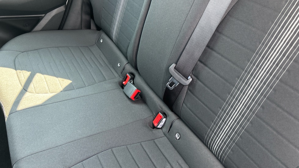 Hyundai i10 1.0 [63] Advance 5dr [Nav] Petrol Hatchback - Image 17