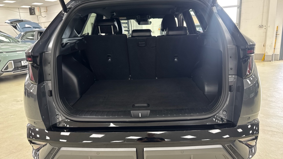 Hyundai TUCSON 1.6T Hybrid N Line 5dr Auto Hybrid Estate - Image 4