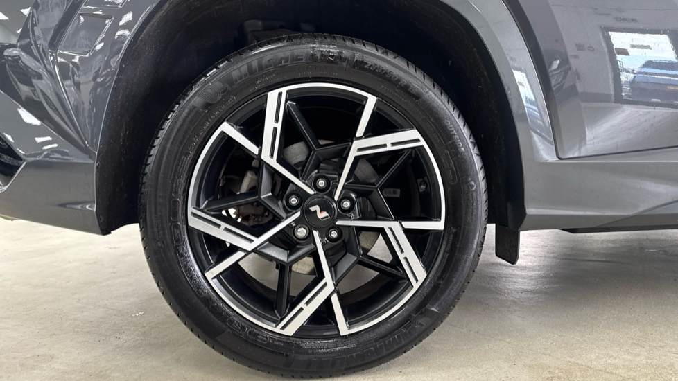 Hyundai TUCSON 1.6T Hybrid N Line 5dr Auto Hybrid Estate - Image 7
