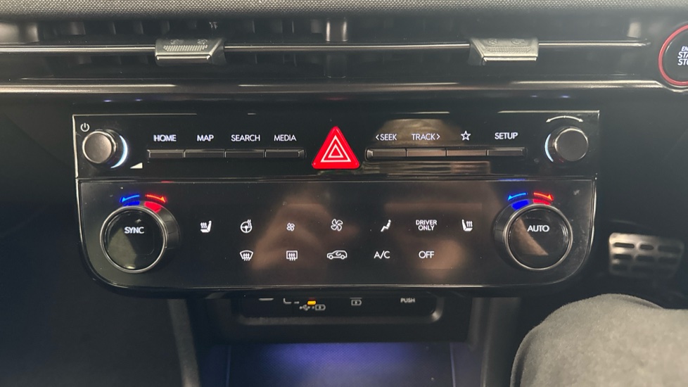 Hyundai TUCSON 1.6T Hybrid N Line 5dr Auto Hybrid Estate - Image 28
