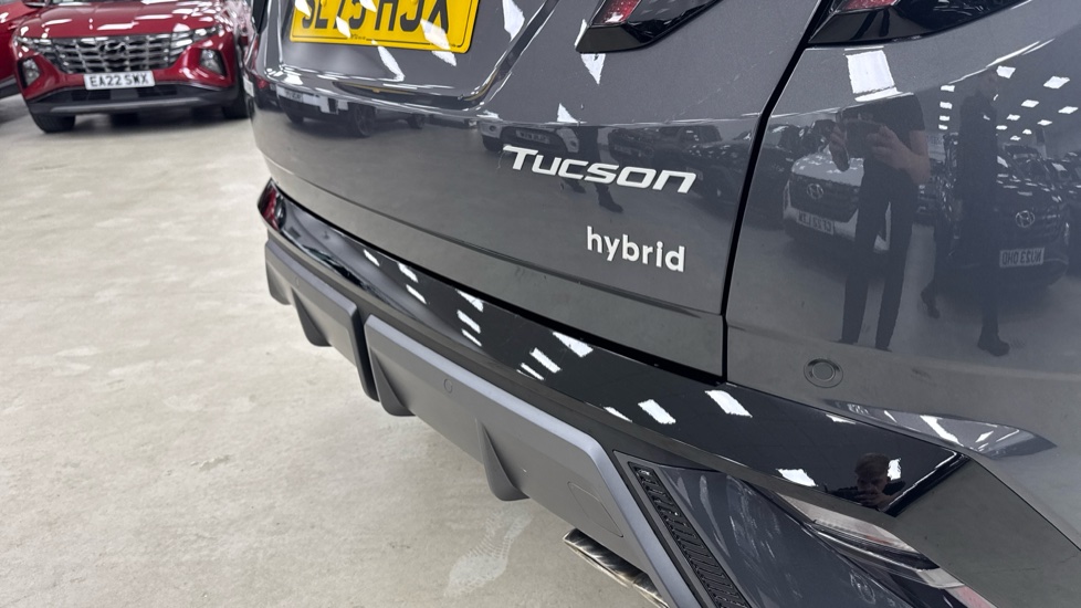 Hyundai TUCSON 1.6T Hybrid N Line 5dr Auto Hybrid Estate - Image 37