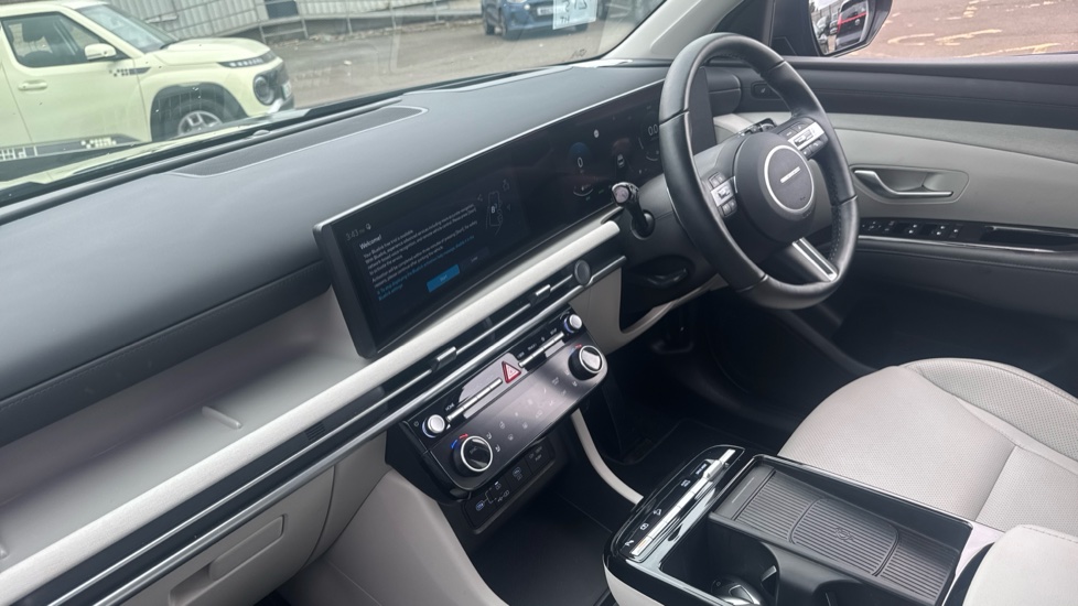 Hyundai TUCSON 1.6T Hybrid Ultimate 5dr Auto Hybrid Estate - Image 9
