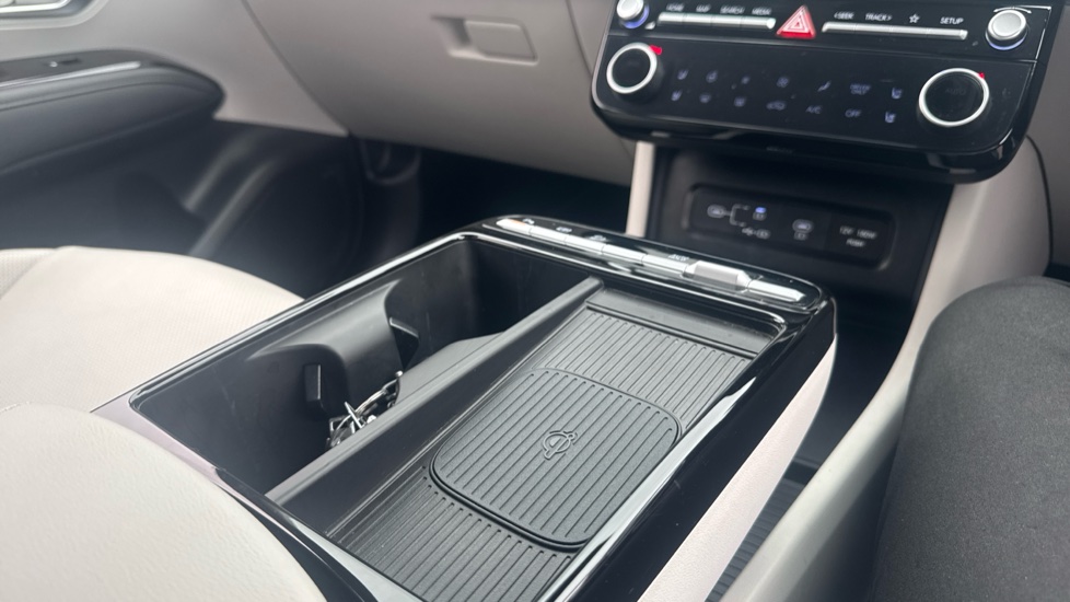 Hyundai TUCSON 1.6T Hybrid Ultimate 5dr Auto Hybrid Estate - Image 13