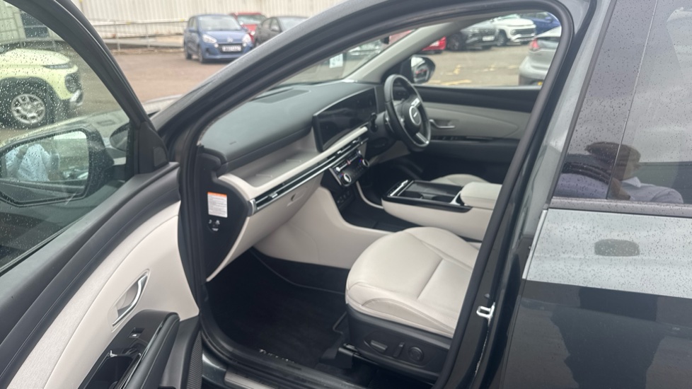 Hyundai TUCSON 1.6T Hybrid Ultimate 5dr Auto Hybrid Estate - Image 38