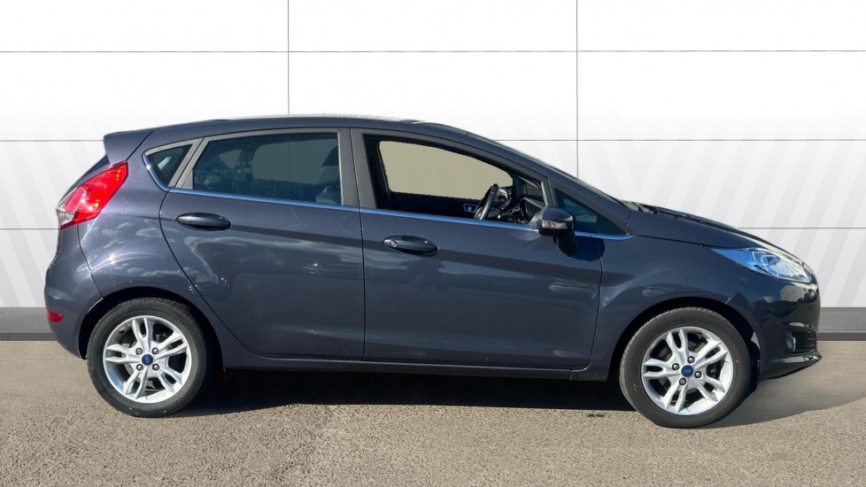 Ford Fiesta 1.0 EcoBoost Zetec 5dr Petrol Hatchback - Image 5