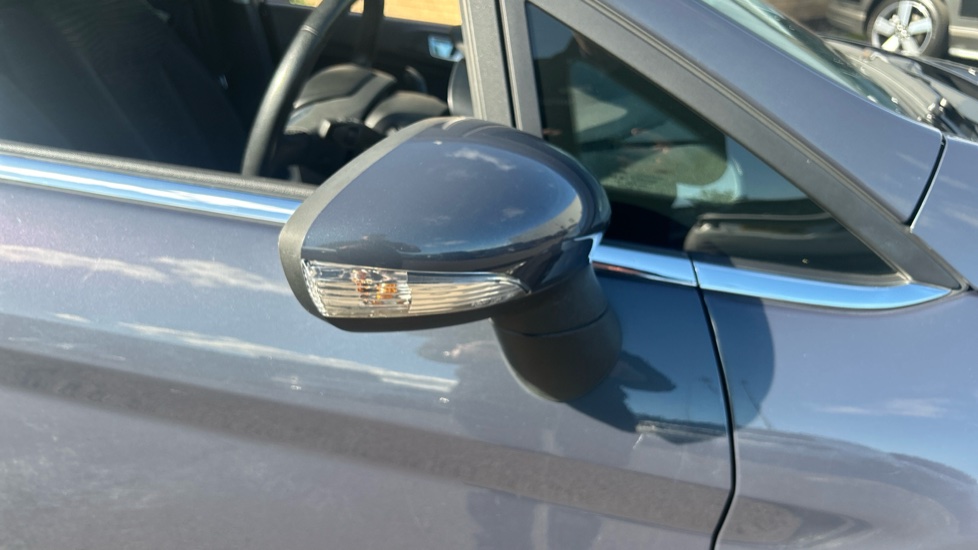 Ford Fiesta 1.0 EcoBoost Zetec 5dr Petrol Hatchback - Image 34