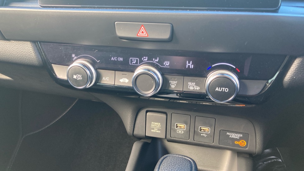Honda Jazz 1.5 i-MMD Hybrid SR 5dr eCVT Hybrid Hatchback - Image 28