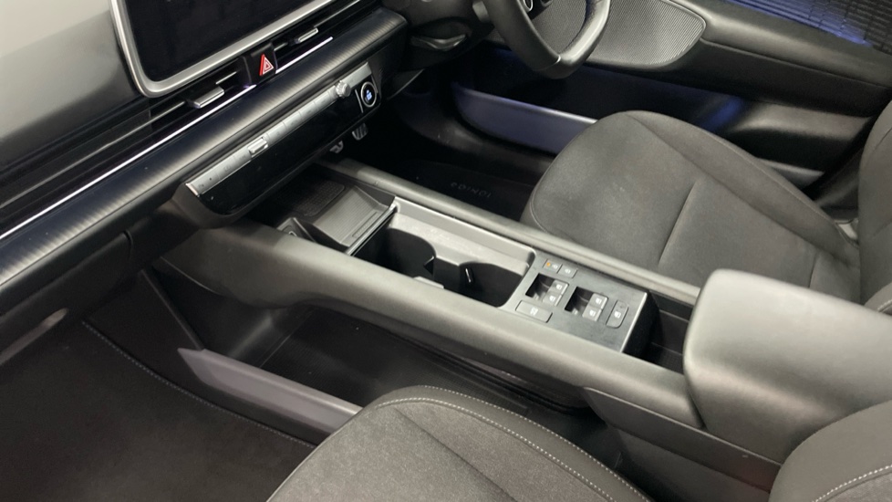 Hyundai IONIQ 6 168kW Premium 77kWh 4dr Auto Electric Saloon - Image 13