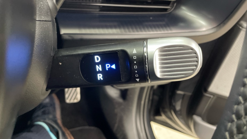 Hyundai IONIQ 6 168kW Premium 77kWh 4dr Auto Electric Saloon - Image 25