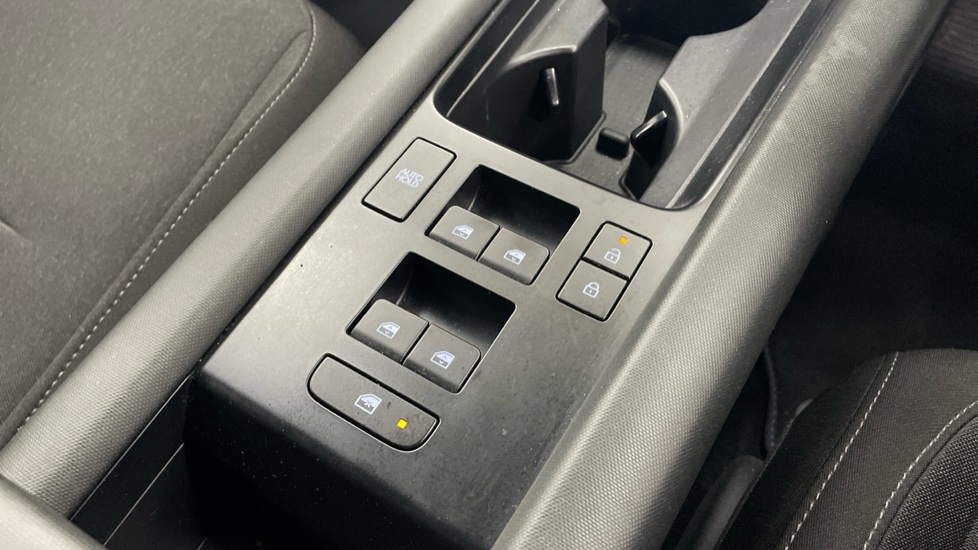Hyundai IONIQ 6 168kW Premium 77kWh 4dr Auto Electric Saloon - Image 30