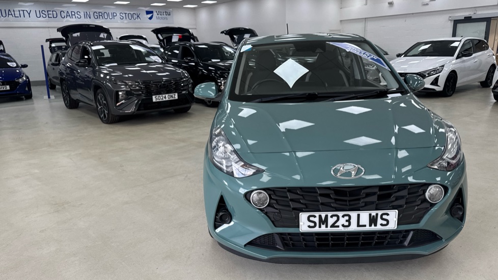 Hyundai i10 1.2 MPi SE Connect 5dr Petrol Hatchback - Image 24