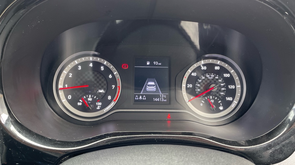 Hyundai i10 1.0 MPi SE Connect 5dr Petrol Hatchback - Image 18