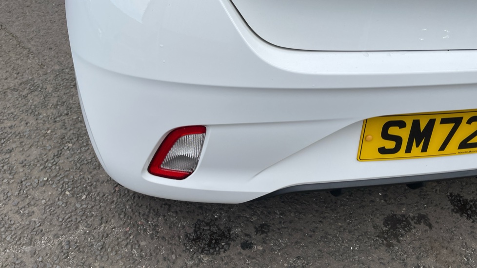 Hyundai i10 1.0 MPi SE Connect 5dr Petrol Hatchback - Image 43