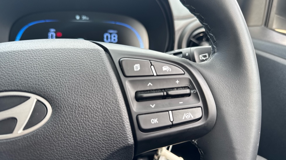 Hyundai i10 1.0 [63] Advance 5dr [Nav] Petrol Hatchback - Image 22