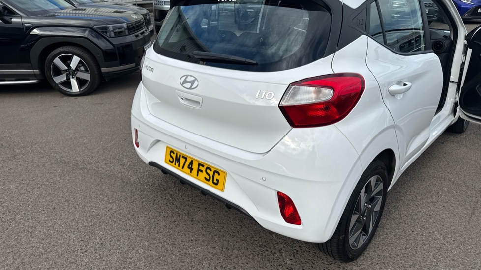 Hyundai i10 1.0 [63] Advance 5dr [Nav] Petrol Hatchback - Image 37