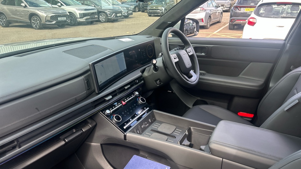 Hyundai SANTA FE 1.6 TGDi 239 Hybrid Calligraphy 5dr 4WD Auto Hybrid Estate - Image 9