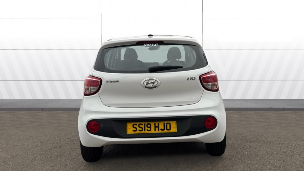 Hyundai i10 1.0 SE 5dr Petrol Hatchback - Image 6